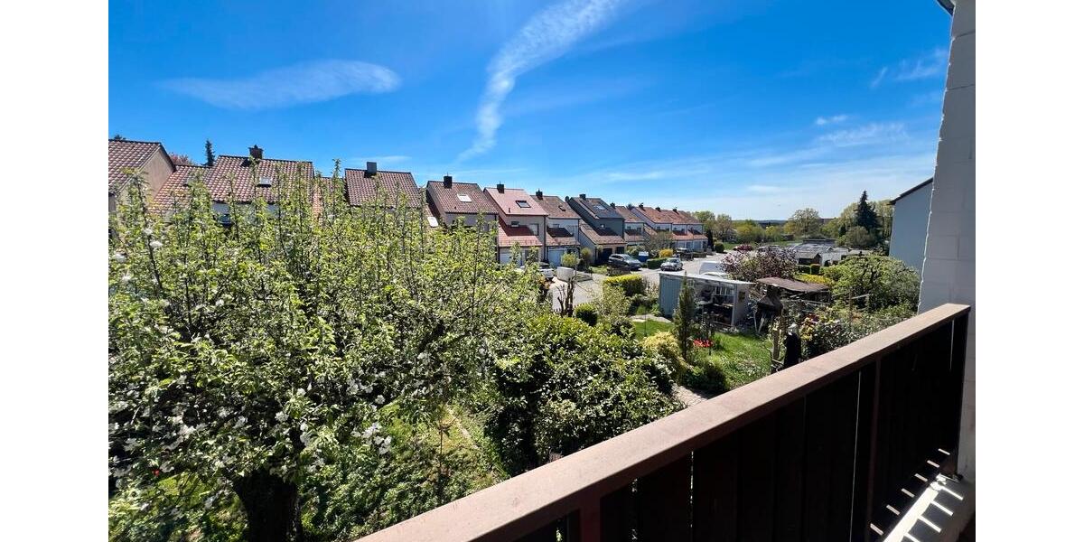 Reihenhaus Amberg - 4 Zimmer, 122 m&sup2;, 1.900&euro; | Angebot:26617784
