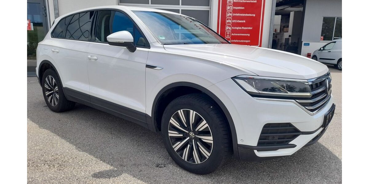 VW Touareg 173.355 km 30.999 &euro; Neuburg/Inn bei Passau 94127
