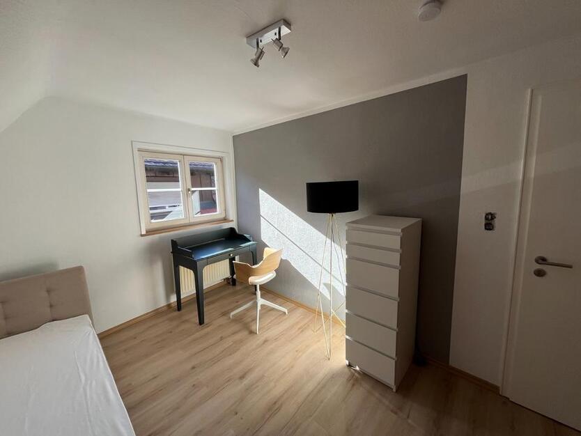 Möbliertes Zimmer in Wohnhaus Haslach Innenstadt