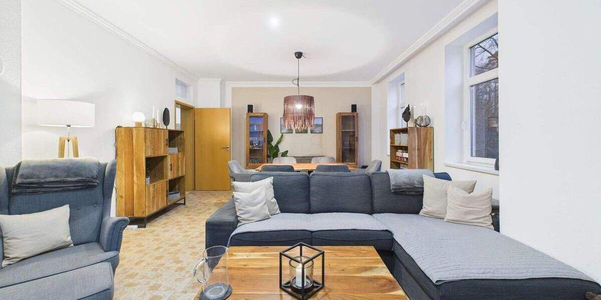 Exklusive 4-Zimmer-Etagenwohnung mit moderner Ausstattung und großzügigem Dachboden - Jetzt zum Kauf 4 zimmer