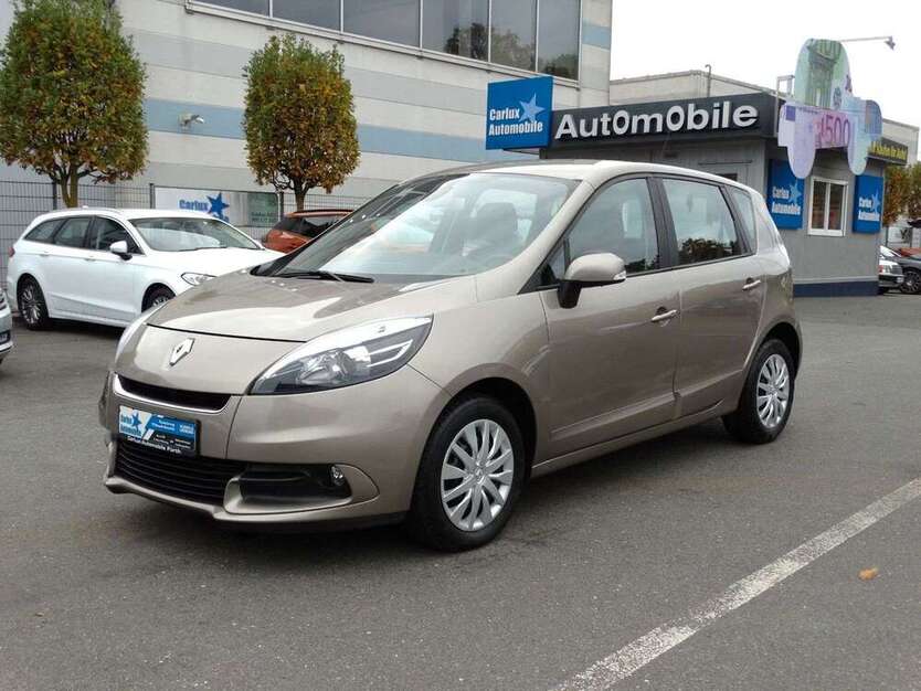 Renault Scenic 72.641 km 6.880 € Fürth 90763