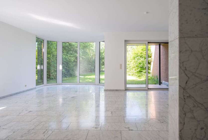 Haus zum Kaufen in Düsseldorf-Stockum 1.150.000 € 216 m² 6 zimmer