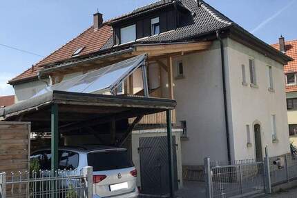 Haus Uffenheim - 7 Zimmer, 182 m&sup2;, 275.000&euro; | Angebot:25777026