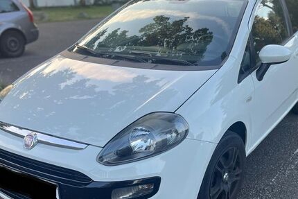 Fiat Punto 144.300 km 2.850 &euro; Auenheim 77694