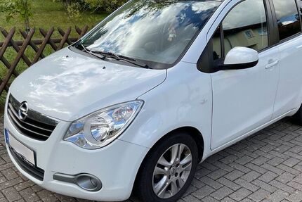 Opel Agila