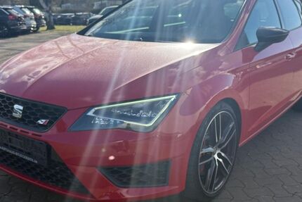 Seat Leon 95.000 km 16.990 &euro; Braunschweig 38122