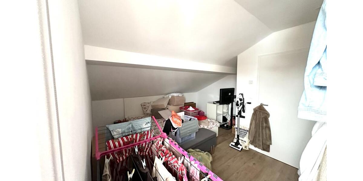 Etagenwohnung Ergolding - 4.5 Zimmer, 100 m&sup2;, 1.390&euro; | Angebot:24679880