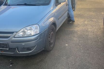 Opel Combo Life 175.000 km 1.100 &euro; Dreieich 63303