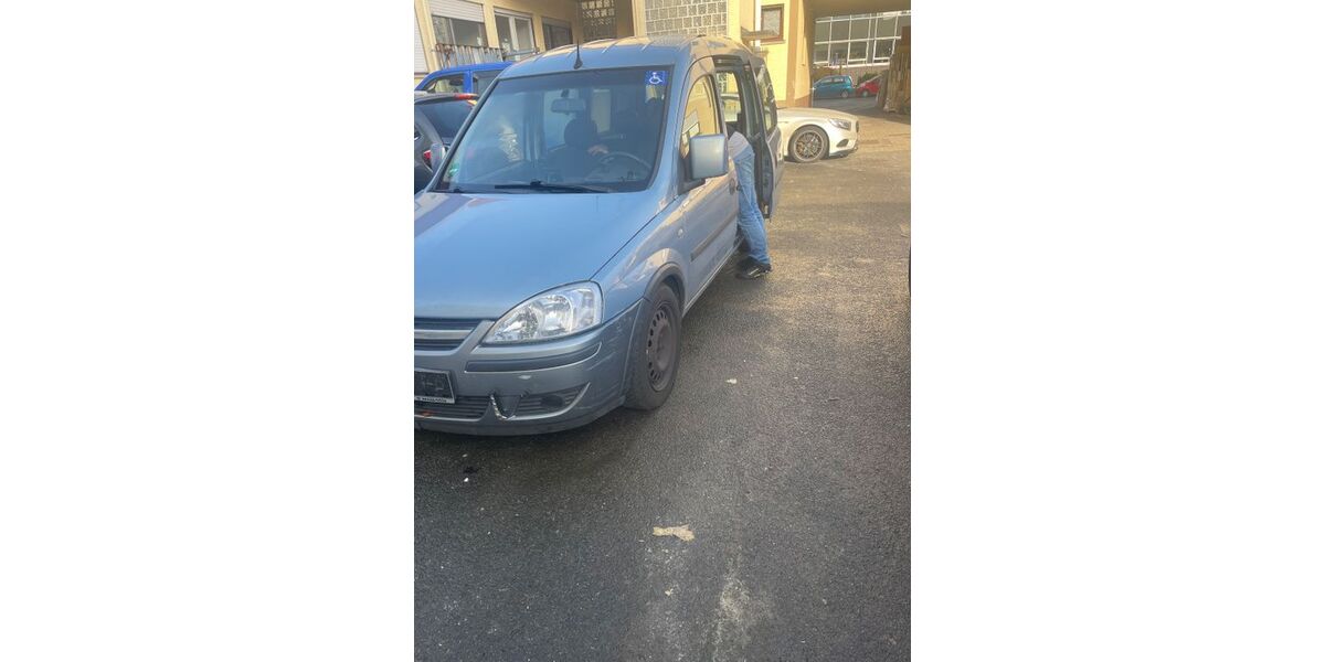 Opel Combo Life 175.000 km 1.100 &euro; Dreieich 63303