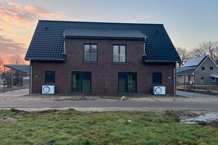 Haus Schortens - 4 Zimmer, 118 m&sup2;, 1.250&euro; | Angebot:24703024