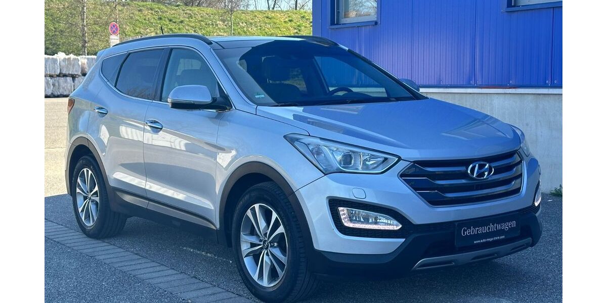 Hyundai SANTA FE 212.000 km 9.900 &euro; München 81243