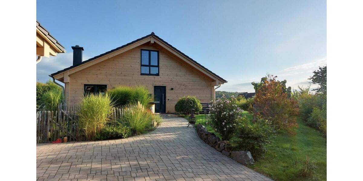 Ein Traumhaus aus Holz für Natur- und Tierliebhaber in Eitorf 4 zimmer