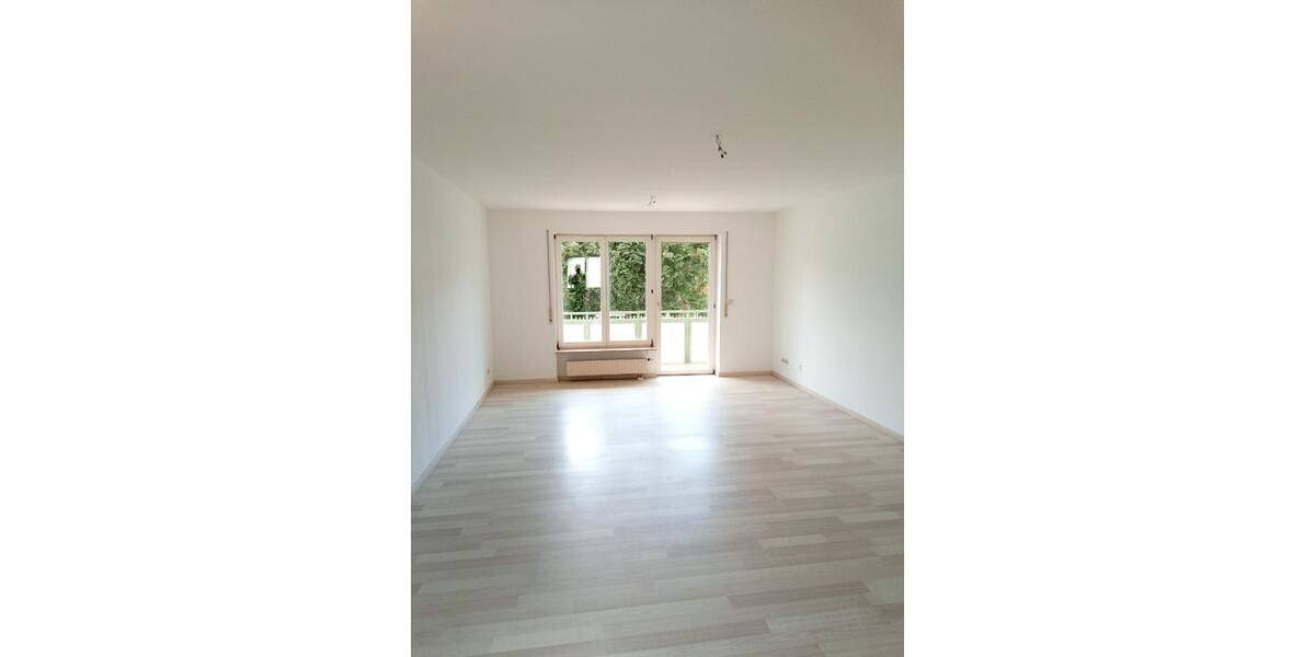 Hochparterre Kamenz - 2 Zimmer, 72 m&sup2;, 149.000&euro; | Angebot:25022556