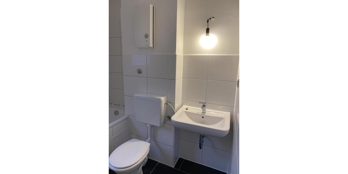 Etagenwohnung Velbert Velbert-Mitte - 3 Zimmer, 77 m&sup2;, 539&euro; | Angebot:24870839