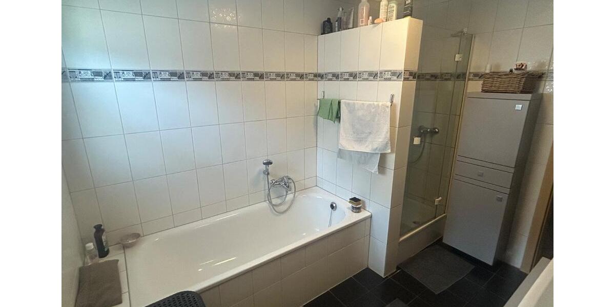Etagenwohnung Geldern - 3.5 Zimmer, 83 m&sup2;, 913&euro; | Angebot:26414726