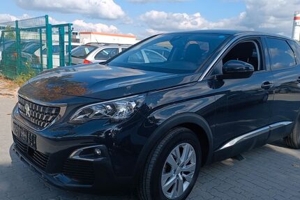 Peugeot 3008 182.000 km 11.900 € Mittenwalde 15749