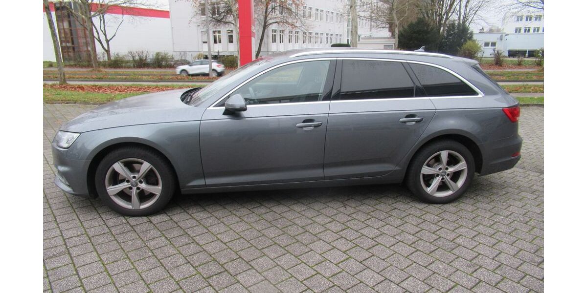 Audi A4 242.000 km 11.100 &euro; Karlsruhe 76131
