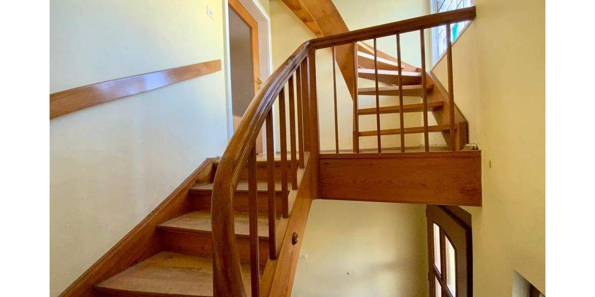 GLOBAL INVEST SINSHEIM | 2-3-Familienhaus in toller Lage von Ziegelhausen mit unverbaubarem Blick 1 zimmer