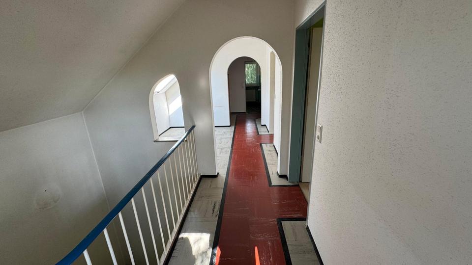 Einfamilienhaus Hof Christiansreuth - 6 Zimmer, 160 m&sup2;, 250.000&euro; | Angebot:27132106