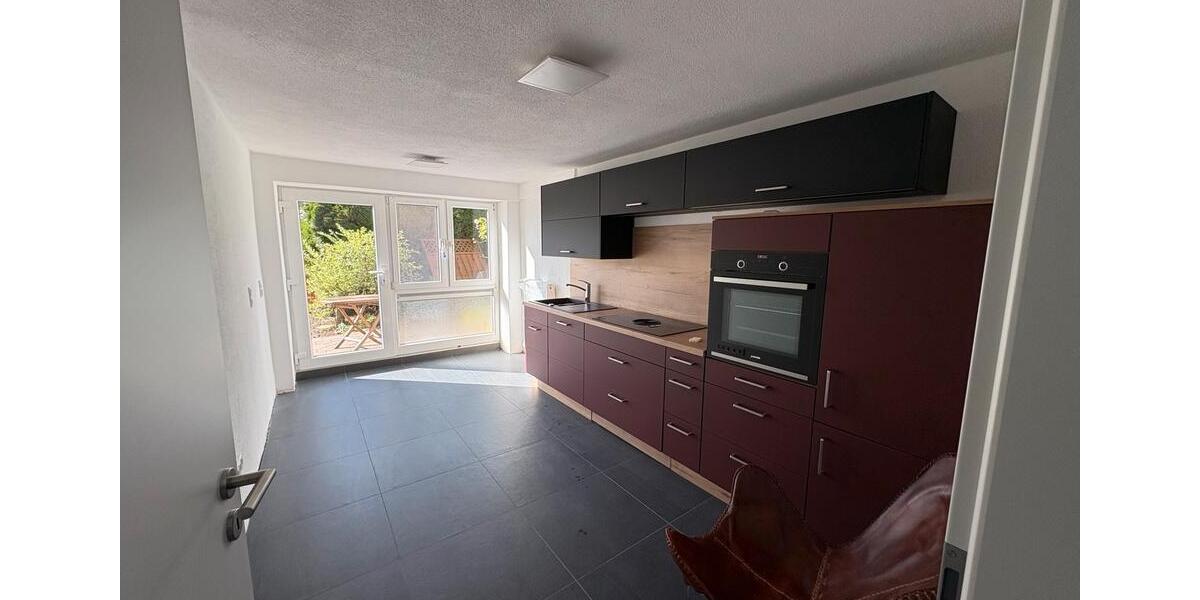 Terrassenwohnung Marburg Biegenviertel - 4 Zimmer, 1 m&sup2;, 600&euro; | Angebot:25941691