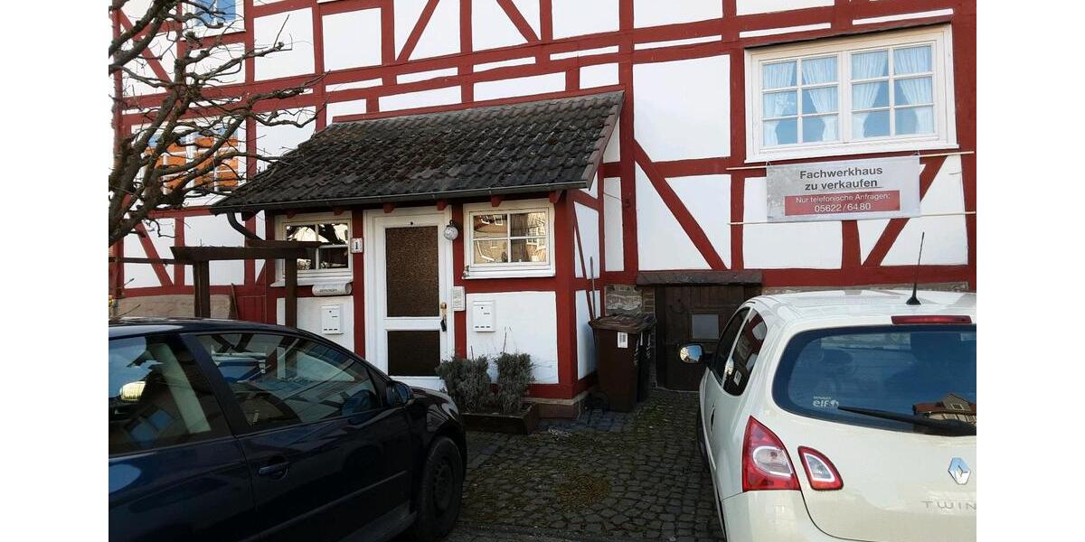 Einfamilienhaus Naumburg - 8 Zimmer, 151 m&sup2;, 148.500&euro; | Angebot:26146320