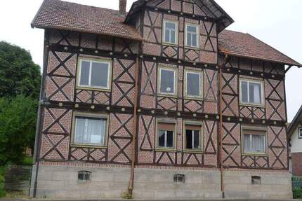 Haus Erbenhausen Schafhausen - 8 Zimmer, 218 m&sup2;, 86.000&euro; | Angebot:25796111