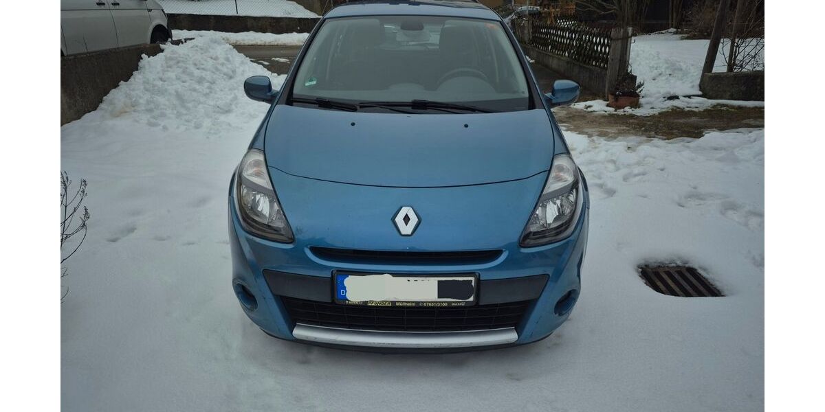 Renault Clio 98.000 km 3.500 &euro; Nattheim 89564