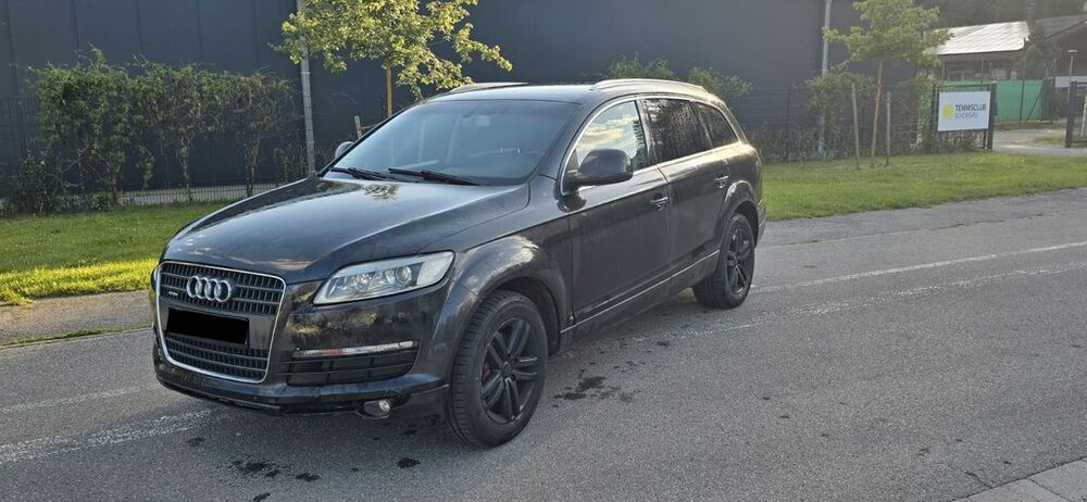 Audi Q7 295.000 km 4.999 &euro; Steingaden 86989