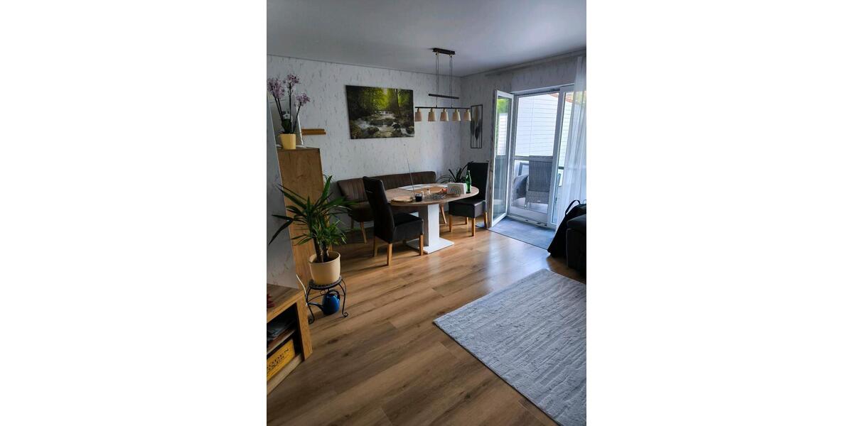 Erdgeschoßwohnung Schlangen - 3 Zimmer, 100 m&sup2;, 299.000&euro; | Angebot:26819342