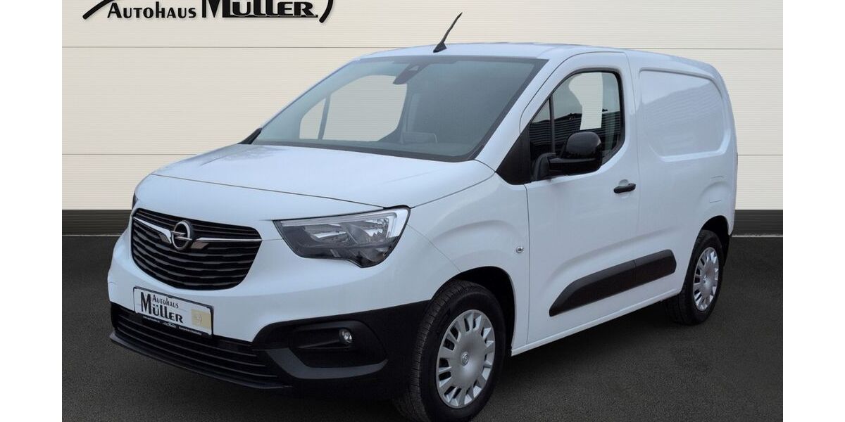 Opel Combo 28.278 km 18.945 &euro; Gnarrenburg 27442