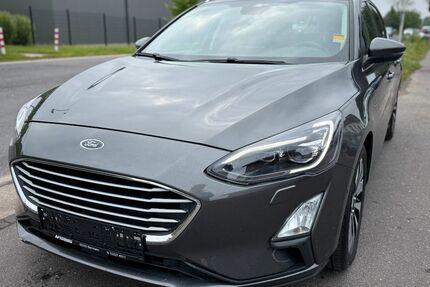 Ford Focus 58.600 km 13.990 &euro; Bornheim 53332