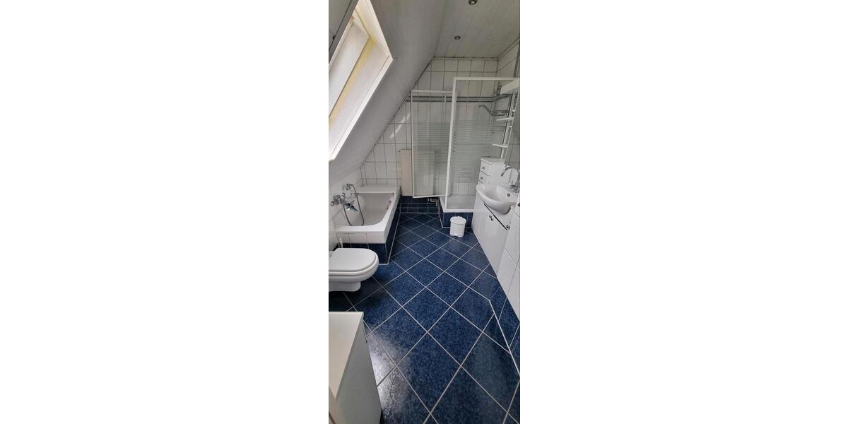 Einfamilienhaus Wesselburen - 4 Zimmer, 120 m&sup2;, 1.100&euro; | Angebot:26392070