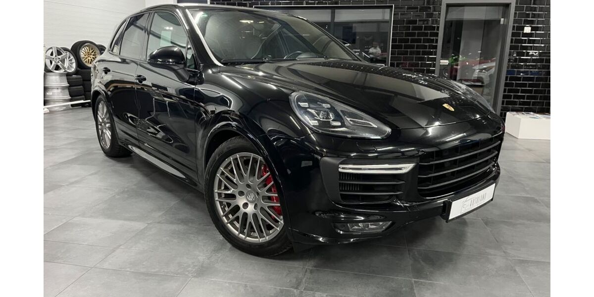 Porsche Cayenne 110.000 km 38.499 &euro; Weiden 92637