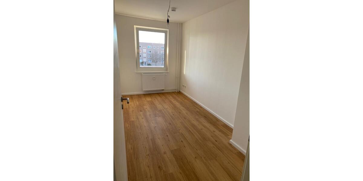 Etagenwohnung Brück - 4 Zimmer, 72 m&sup2;, 925&euro; | Angebot:24839501