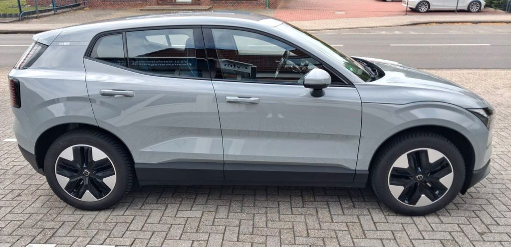 Volvo EX30 43.120 km 25.500 &euro; Moormerland 26802