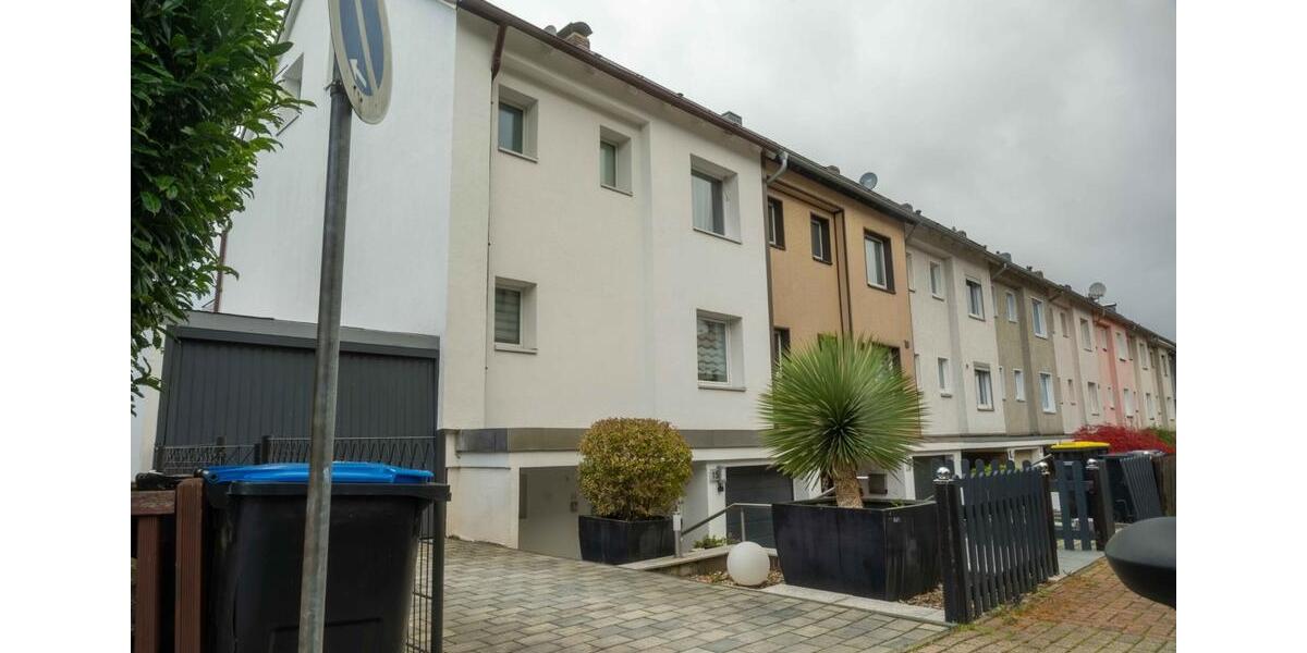 modernisiertes Reihenendhaus in ruhiger Lage 6 zimmer