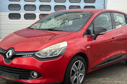 Renault Clio 194.000 km 3.450 &euro; Düren 52353