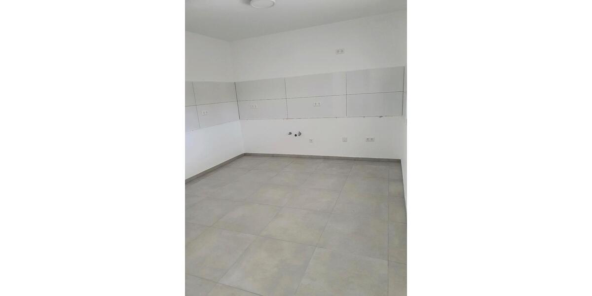 Erdgeschoßwohnung Hermeskeil - 3 Zimmer, 123 m&sup2;, 1.000&euro; | Angebot:25440243