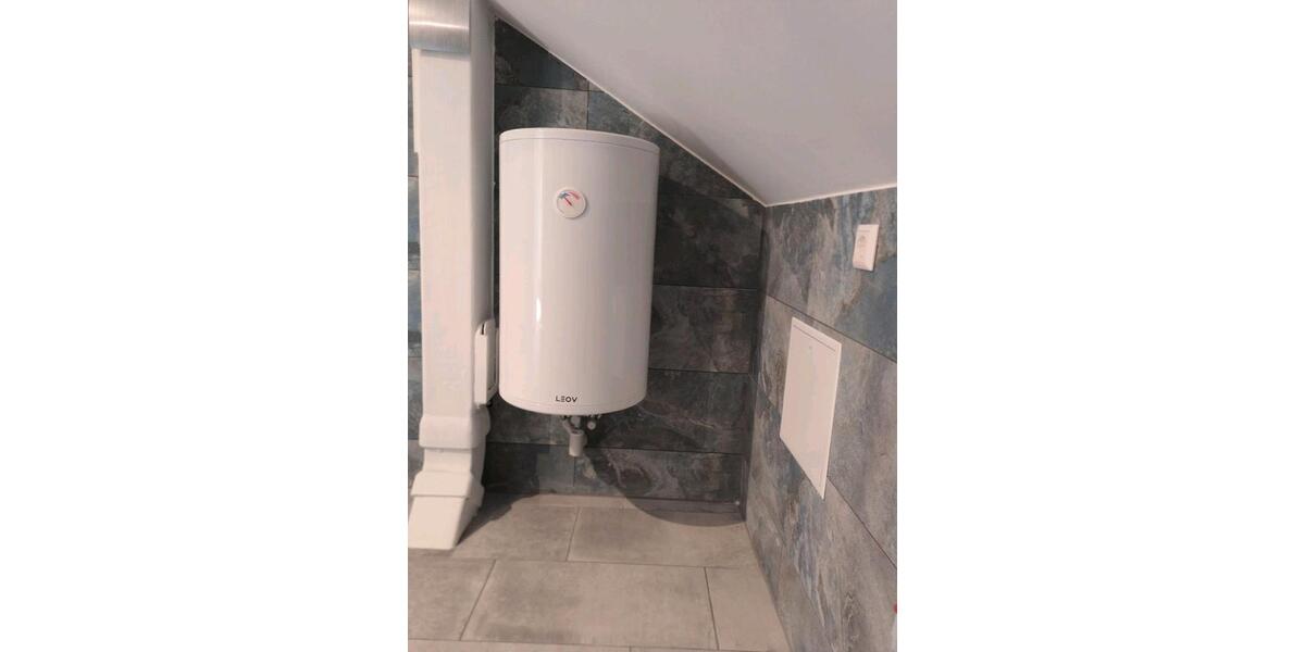 Dachgeschoßwohnung Esslingen am Neckar Pliensauvorstadt - 2.5 Zimmer, 44 m&sup2;, 840&euro; | Angebot:25408317