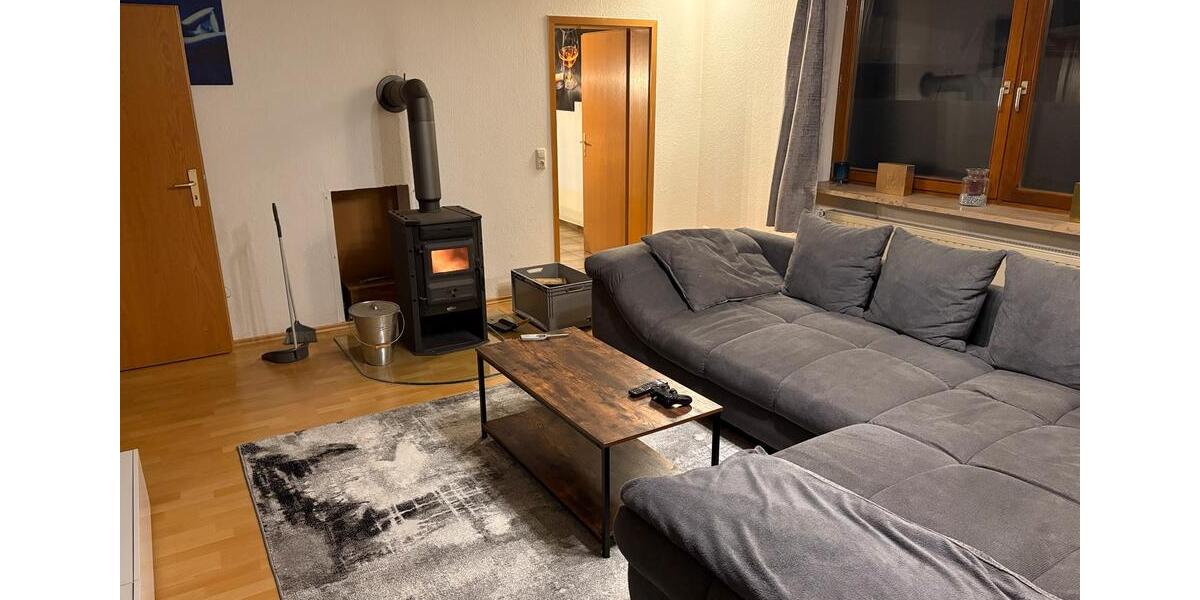 Erdgeschoßwohnung Ebern - 2.5 Zimmer, 98 m&sup2;, 820&euro; | Angebot:24893532