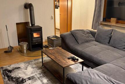 Wohnung Ebern - 2.5 Zimmer, 98 m&sup2;, 820&euro; | Angebot:24893532