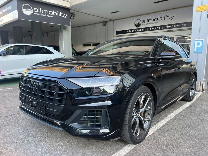 Audi Q8 112.000 km 54.000 € München 81541
