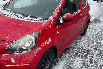 Toyota Aygo 206.868 km 990 &euro; Berlin 13409