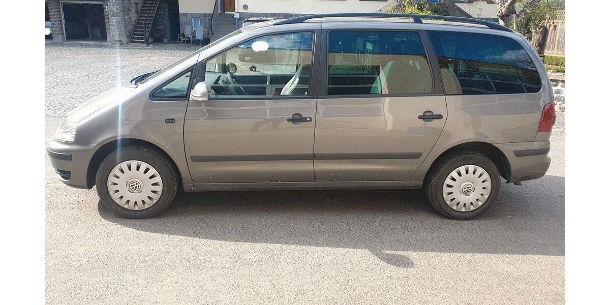 VW Sharan 122.000 km 7.500 &euro; Alsfeld 36304