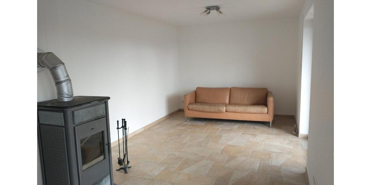 Doppelhaushälfte Glonn - 4 Zimmer, 130 m&sup2;, 1.900&euro; | Angebot:25948203