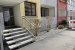 Sanierte schöne kleinere 3-Zimmer- im EG mit Balkon - St. Johannis