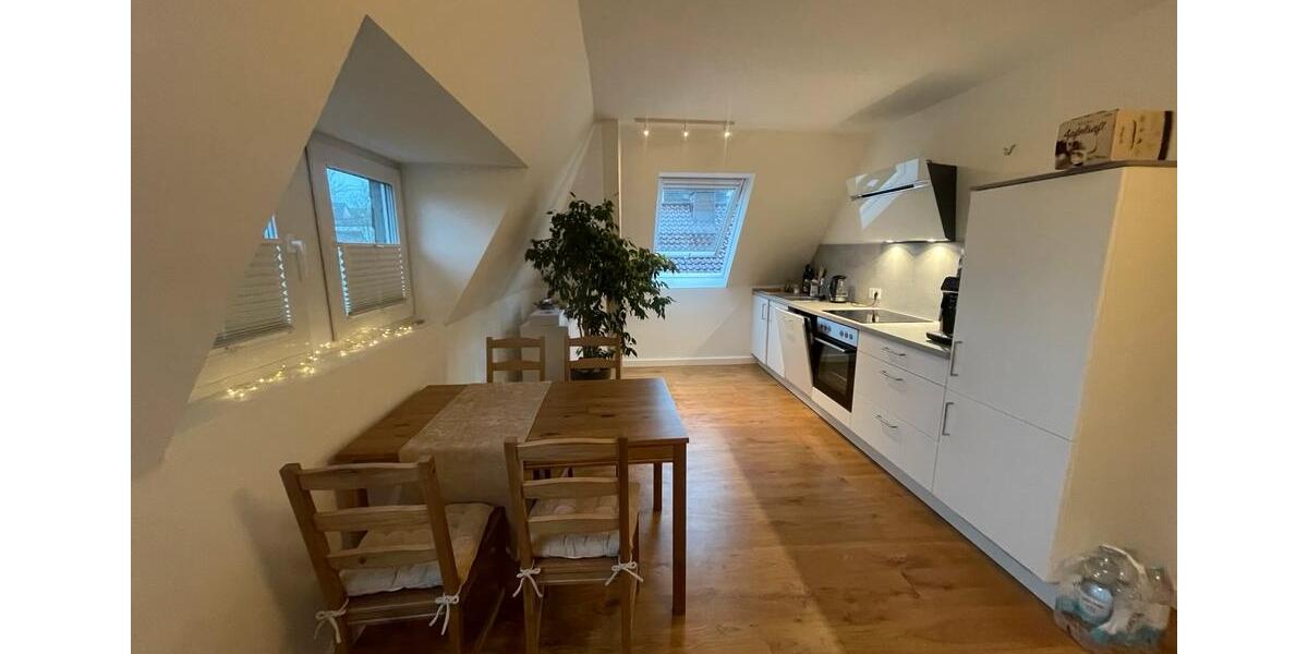 Helle Dachgeschosswohnung in ruhiger Lage in Dortmund Kirchhörde 2 zimmer