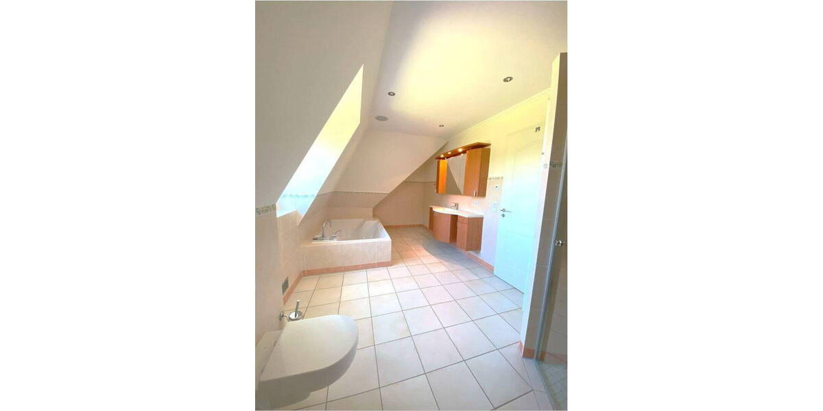 Mehrfamilienhaus, Wohnhaus Quickborn - 9 Zimmer, 352 m&sup2;, 1.849.000&euro; | Angebot:26331132