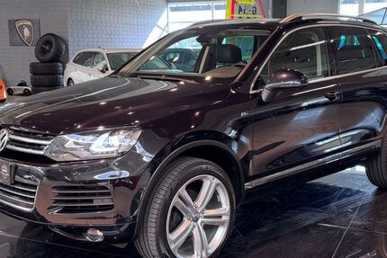 VW Touareg 214.865 km 16.995 € Husum 25813