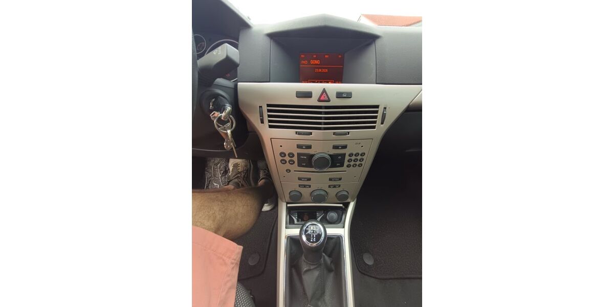 Opel Astra 187.000 km 1.600 &euro; Erlangen 91052